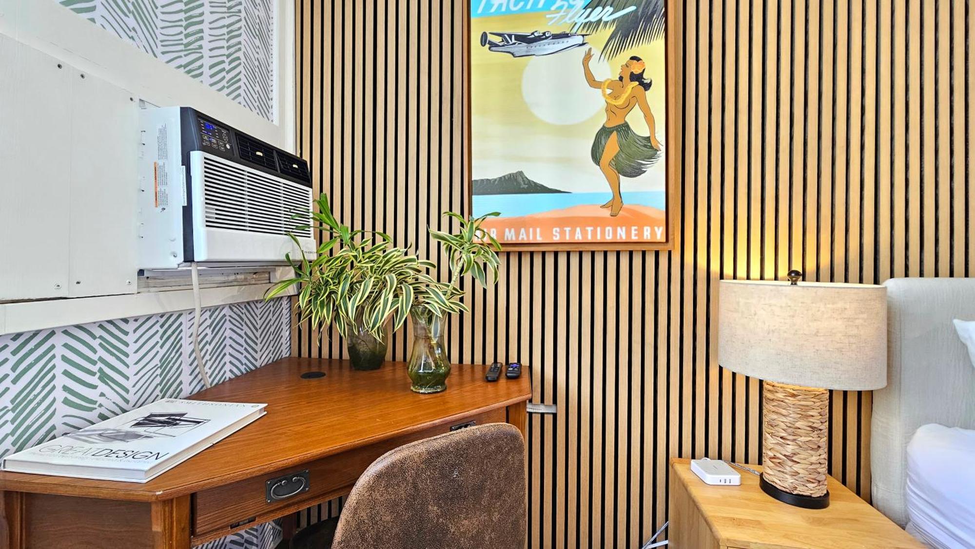 Waikiki Grand Official Site * Honolulu